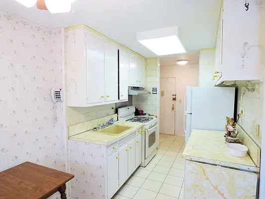 Sold by Ilite Realty Inc | media 9