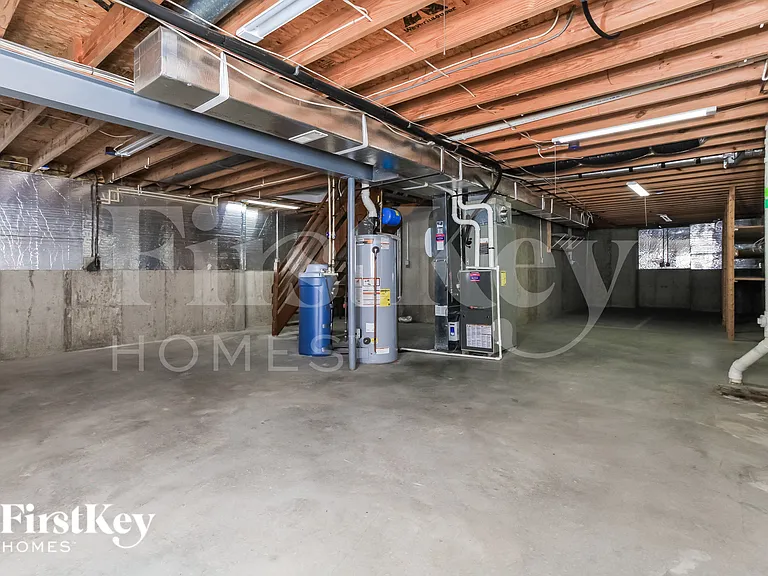 6012 Kingsgate Dr — Photo 12