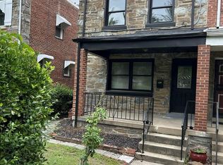 928 Perry Pl NE, Washington, DC 20017