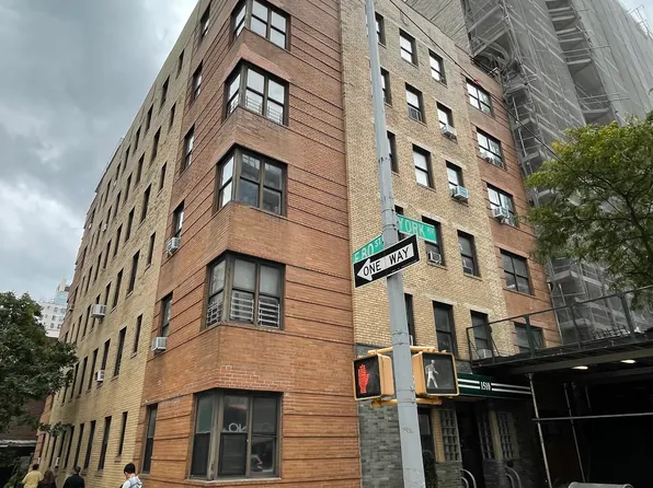 1510 York Avenue image 5 of 5