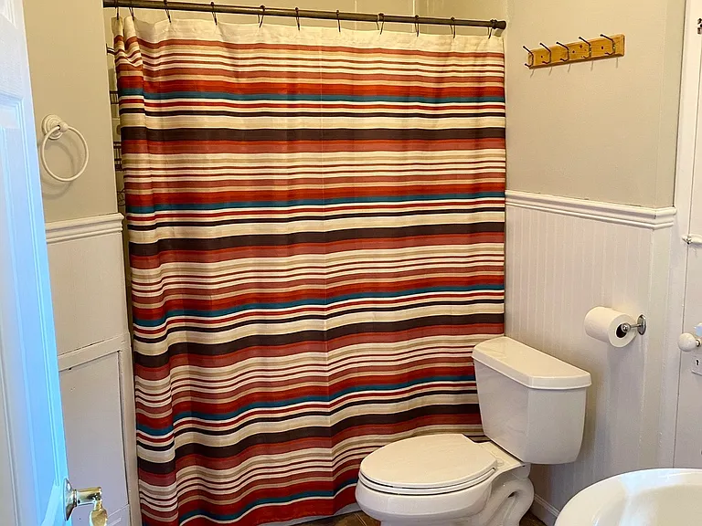 131 Rosedale St #UPPER MONROE — Photo 14