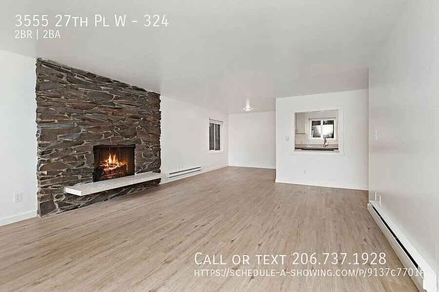 Massive 2-Bedroom Apartment with a Water View in the Heart of Magnolia — Photo 2