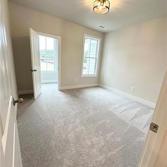 1237 Waldon Xing — Photo 18