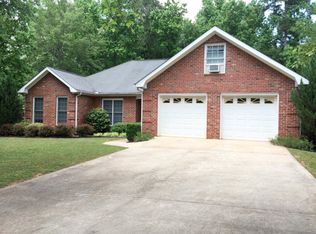 216 Meadow Creek Dr, Athens, GA 30605