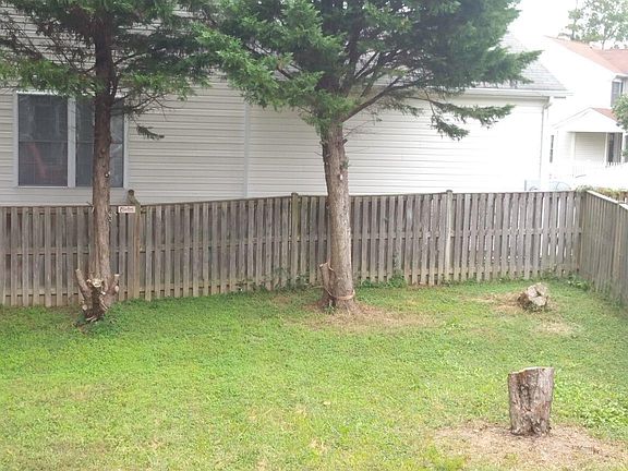 3rd image of 45528 Coosan Ct