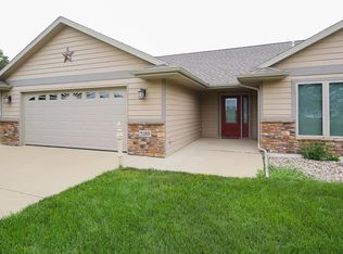 5189 S Shore Dr, Chester, SD 57016