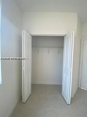 575 NE 208th Ter #575 — Photo 7