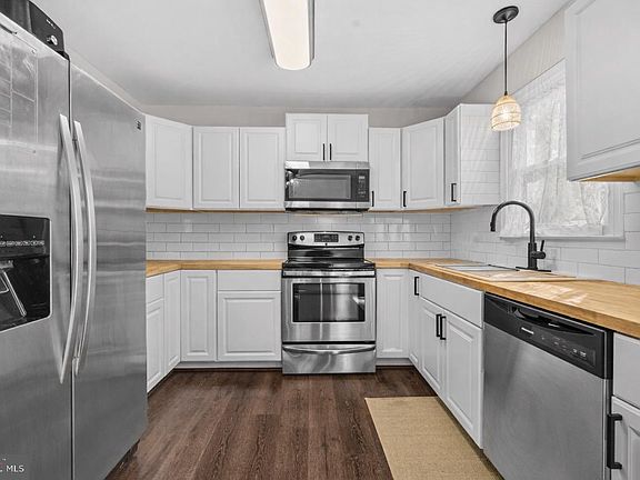 5th image of 11506 Timberwood Rd