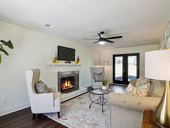 3rd image of 7802 S View Ln