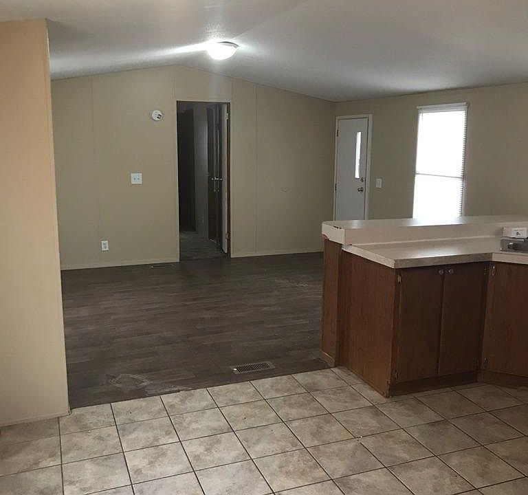 1st image of 4611 Dumas Dr Spc 2