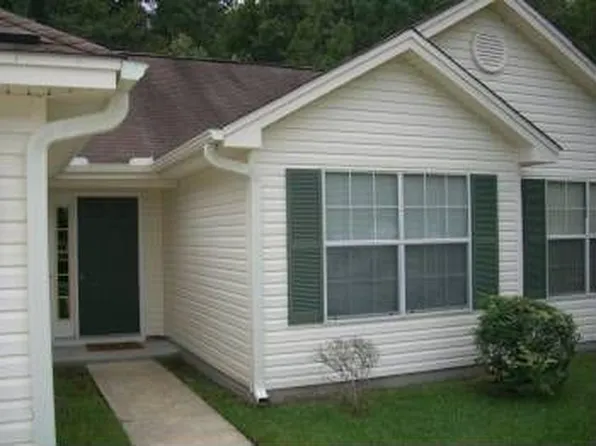 107 Gertrude L Greene Dr, Savannah, GA 31419