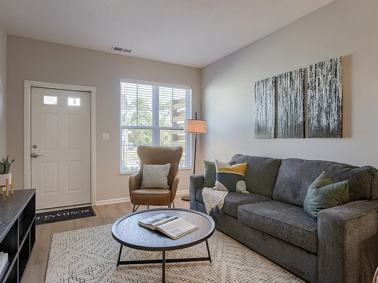 Jacob - 1 Bed / 1 Bath - 759 Sq.Ft.