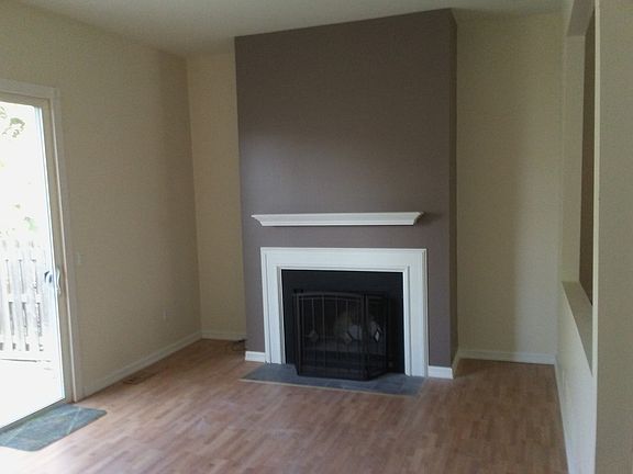 5th image of 41338 Windsor Ct