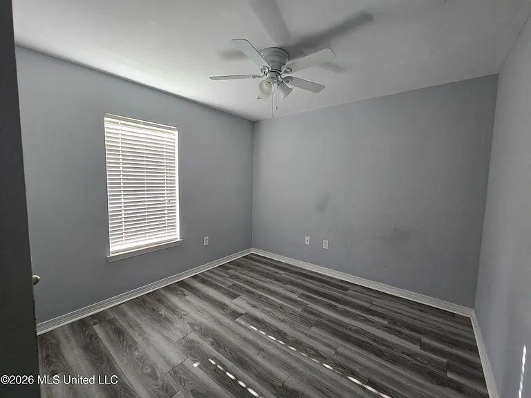 15011 Camp Ln — Photo 8