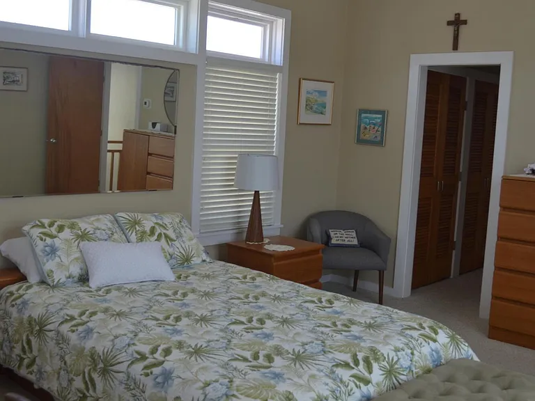 15 Ortley Ave — Photo 22