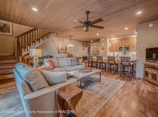 205 Racquet Dr #5-B, Ruidoso, NM 88345