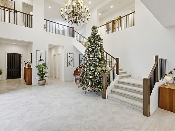 5th image of 6187 Summit Crest Cir