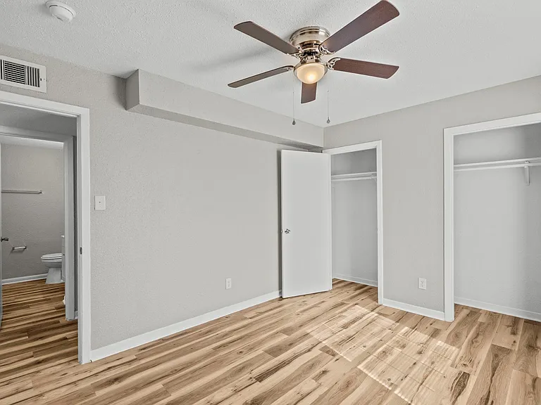 1927 Avenue M 1/2 #10 — Photo 11