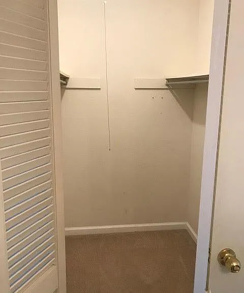 Sceptre Cir — Photo 12