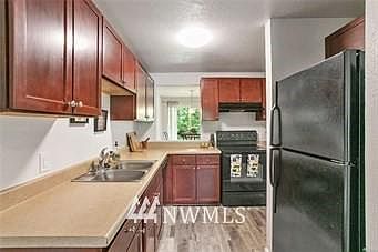 4th image of 23809 12th Pl S APT 2201