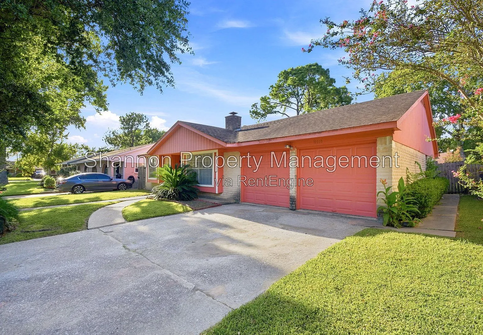 3 bed, 2.0 bath, 1976 sqft, $1,850 — Photo 3