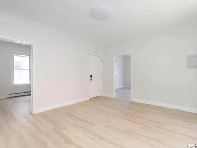 106 Winnikee Ave #3 — Photo 8