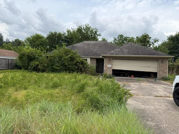 1033 Theresa St, Houston, TX 77051