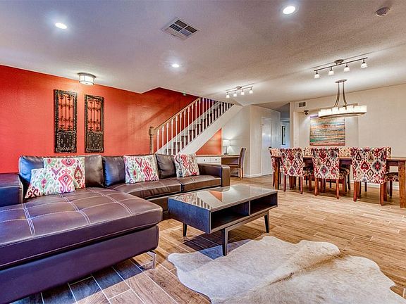 4th image of 10842 Briar Forest Dr #10/46