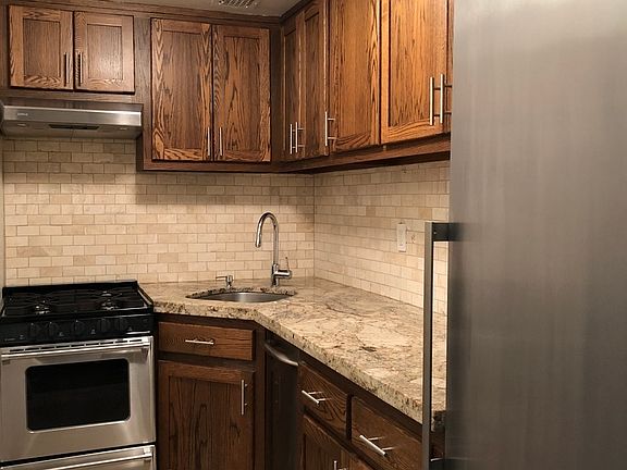 3rd image of 343 W End Ave APT 4
