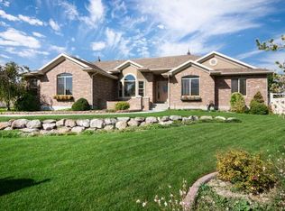 1487 W Sunnycreek Pl, Riverton, UT 84065