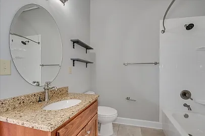 1106 Broad St #K — Photo 11