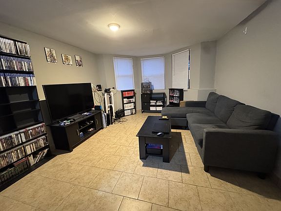 3rd image of 4601 N Kasson Ave #1