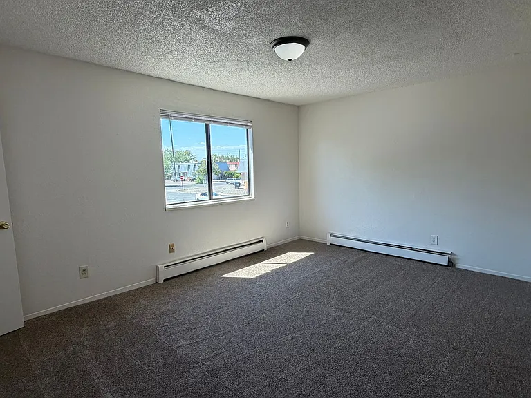 3211 Opal Ct #A — Photo 10