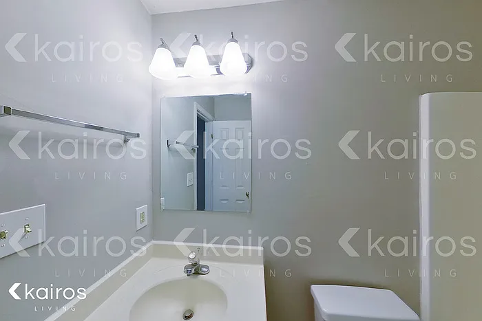 223 Peltry Dr — Photo 8