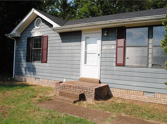 3rd image of 1591 Winding Way Cir