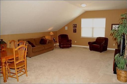 HUGE bonus room over 3 car garage