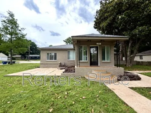 5501 S Newport Ave Photo 1 5501 S Newport Ave Photo 1
