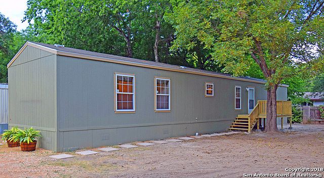 1st image of 161 Kelly Ln