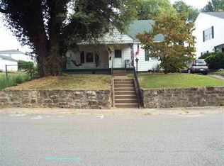 1413 Fairfax Dr, Ashland, KY 41101