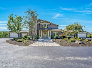 1523 W 8th St, Wyoming, PA 18644