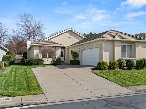 703 Summerwood Dr, Medford, OR 97504