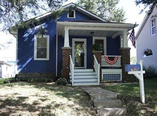 709 12th St, Highland, IL 62249