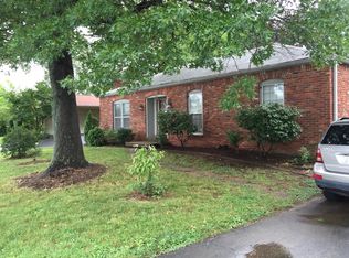 9008 Westport Rd, Louisville, KY 40242