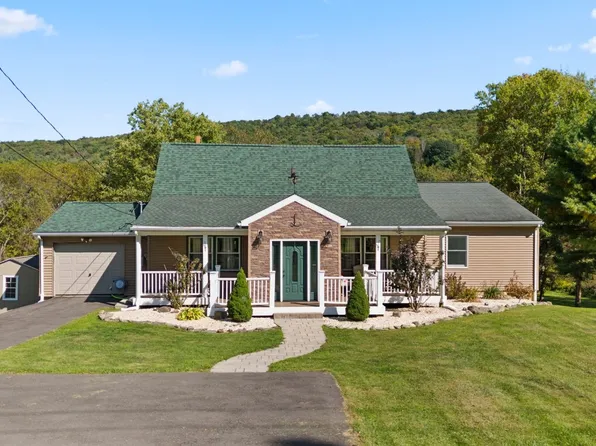 510 Castle Creek Rd, Binghamton, NY 13901