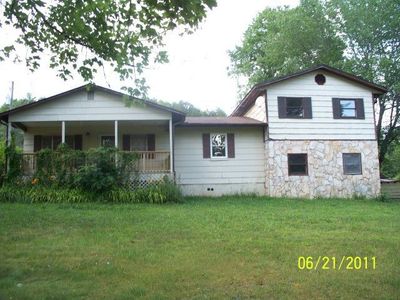 225 Skeenah Rd, Franklin, NC, 28734