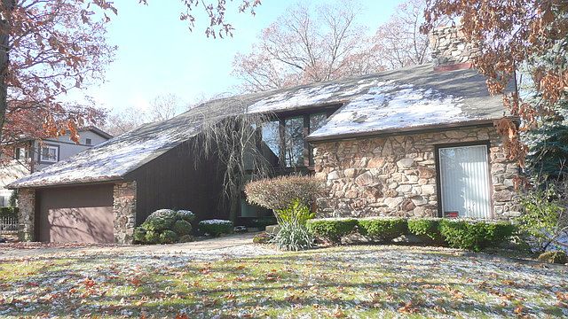 1st image of 336 N Evergreen Ave