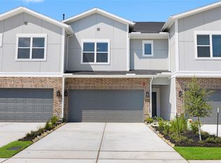 8115 Dawson Dr, Pearland, TX 77581