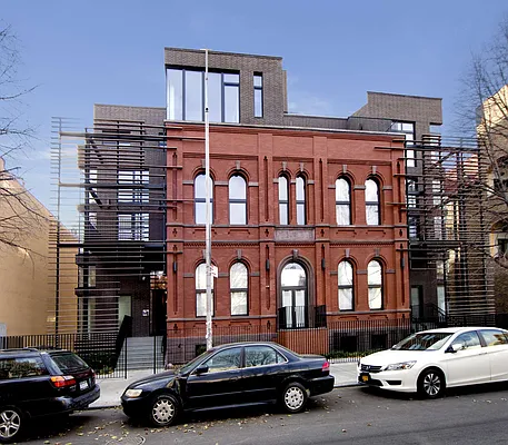 Rented by Compass | media 28