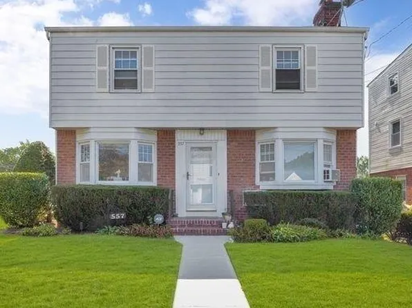 557 Langley Avenue, West Hempstead, NY 11552