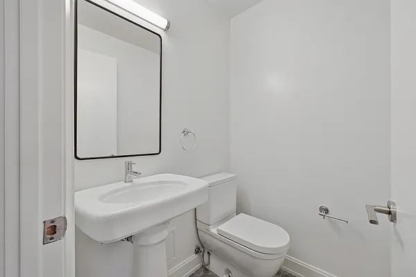 Rented by Greystar | media 2